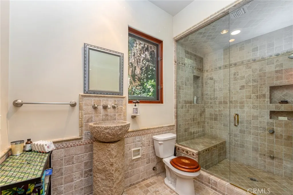 Additional image 12 of 3653 Shannon Rd, Los Angeles, CA 90027