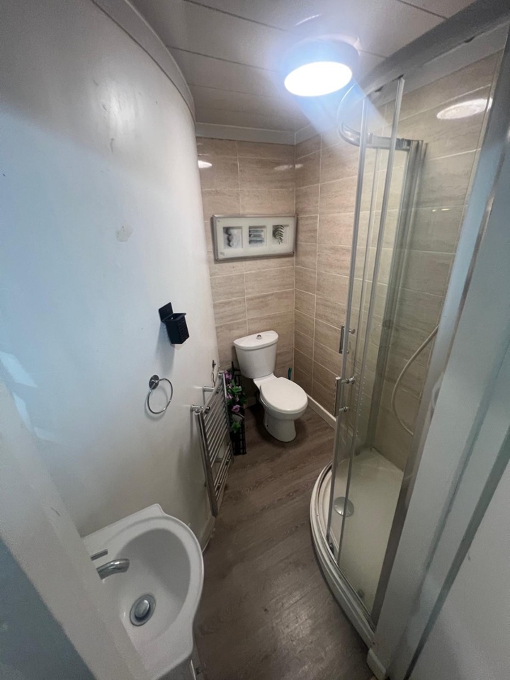 Additional image 12 of Room in a Shared House, North St, G3, N1 7GU