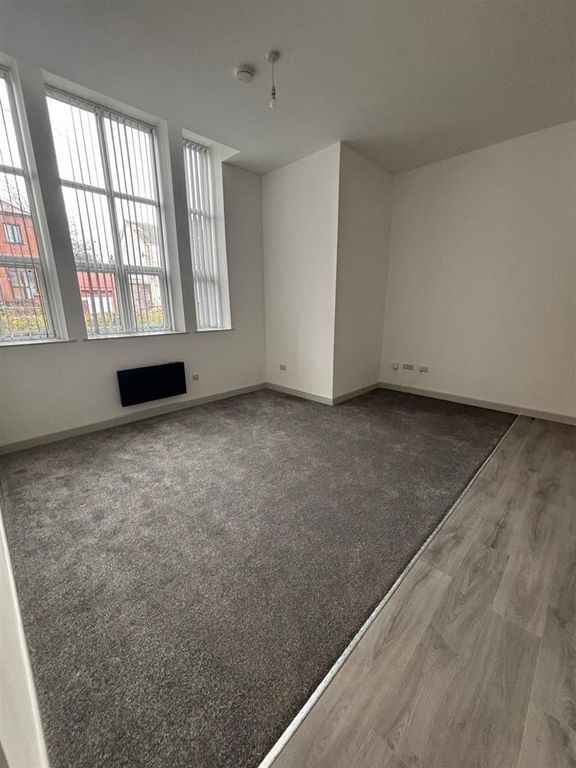 Additional image 5 of 25 bed block of flats to rentSedgley Road West, Tipton DY4
