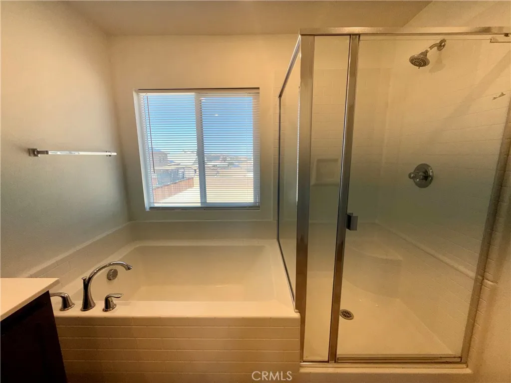 Additional image 43 of 13886 Camino Cinco St, Victorville, CA 92392