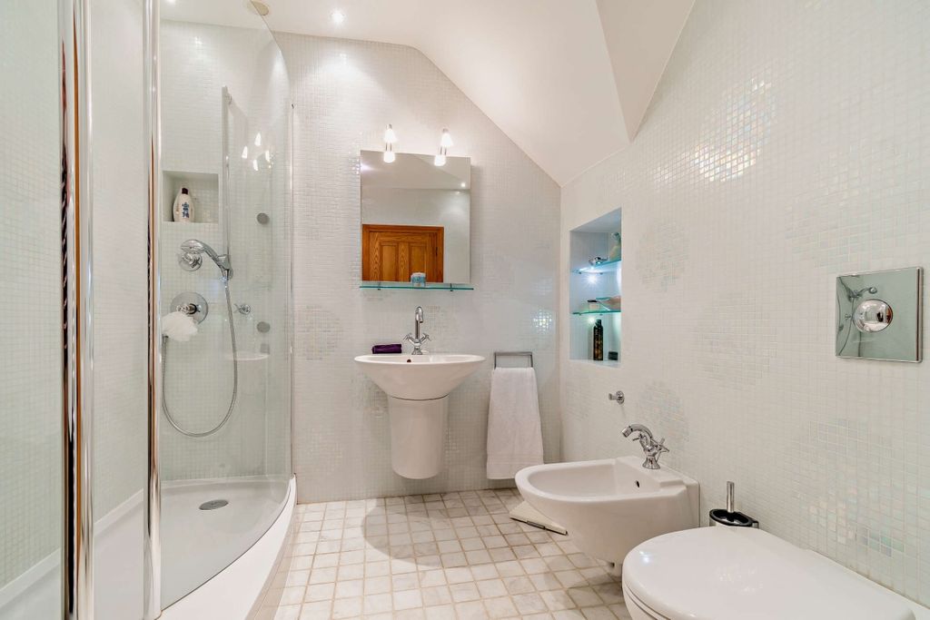 Additional image 8 of 5 bed detached house to rentChurch End, Priors Hardwick, Southam CV47