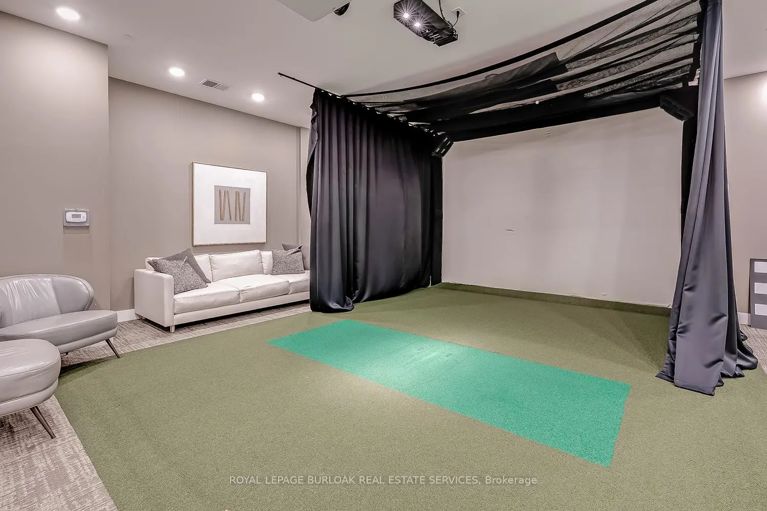 Additional image 19 of 1878 Gordon Street 202