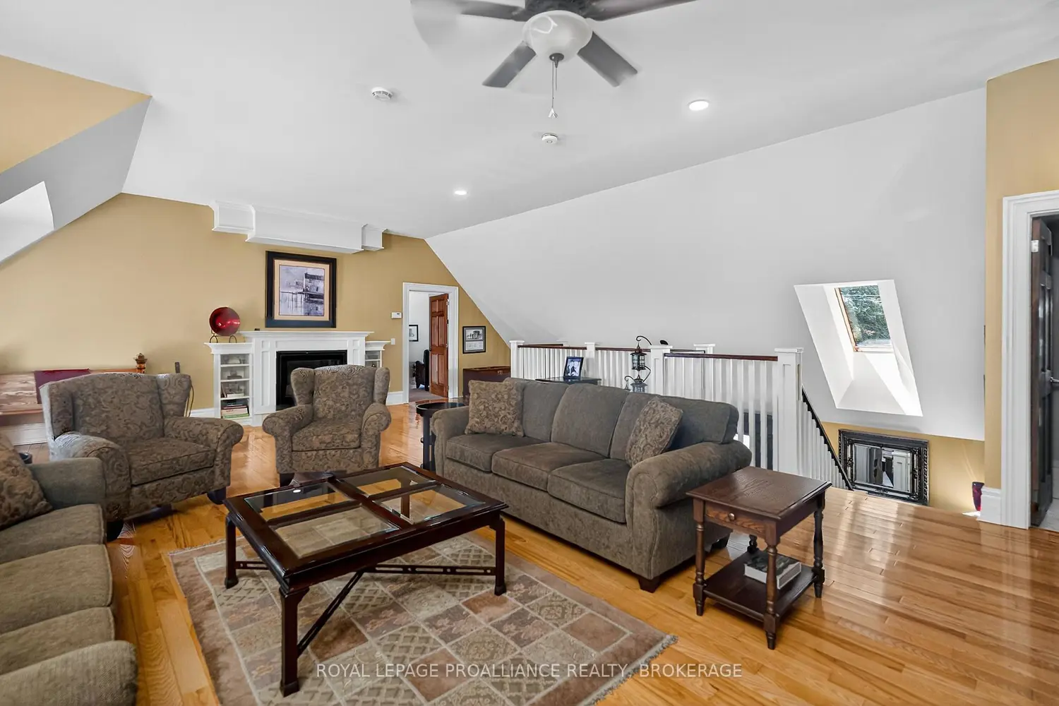 Additional image 12 of 147 1000 Island Parkway