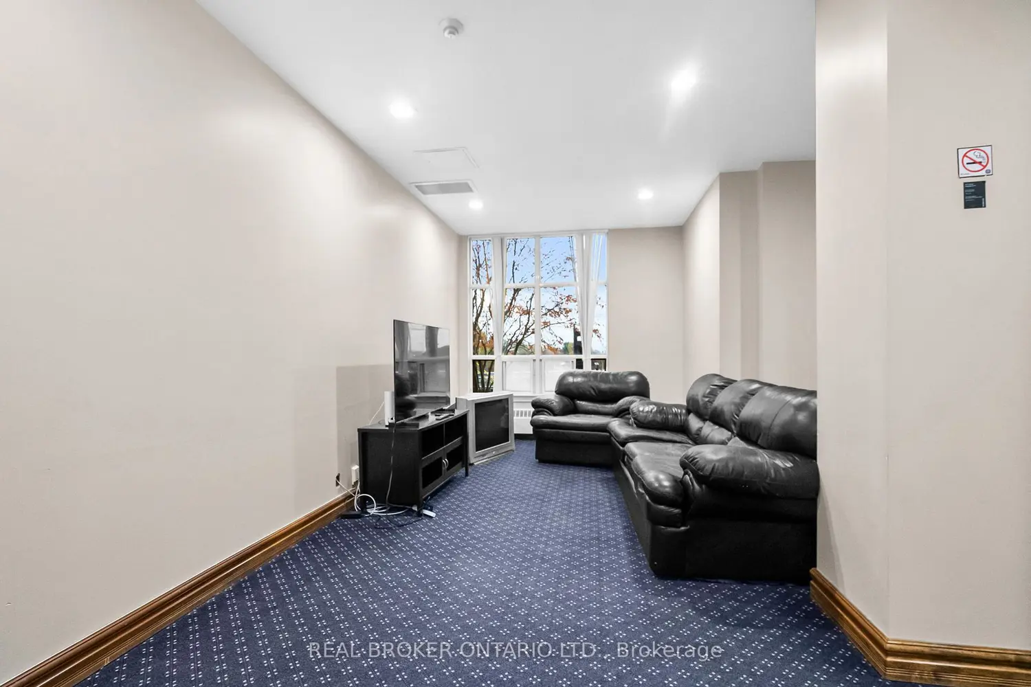 Additional image 10 of 1720 Eglinton Avenue 601