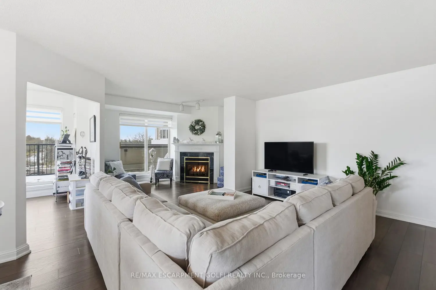 Additional image 6 of 430 Pearl Street 403