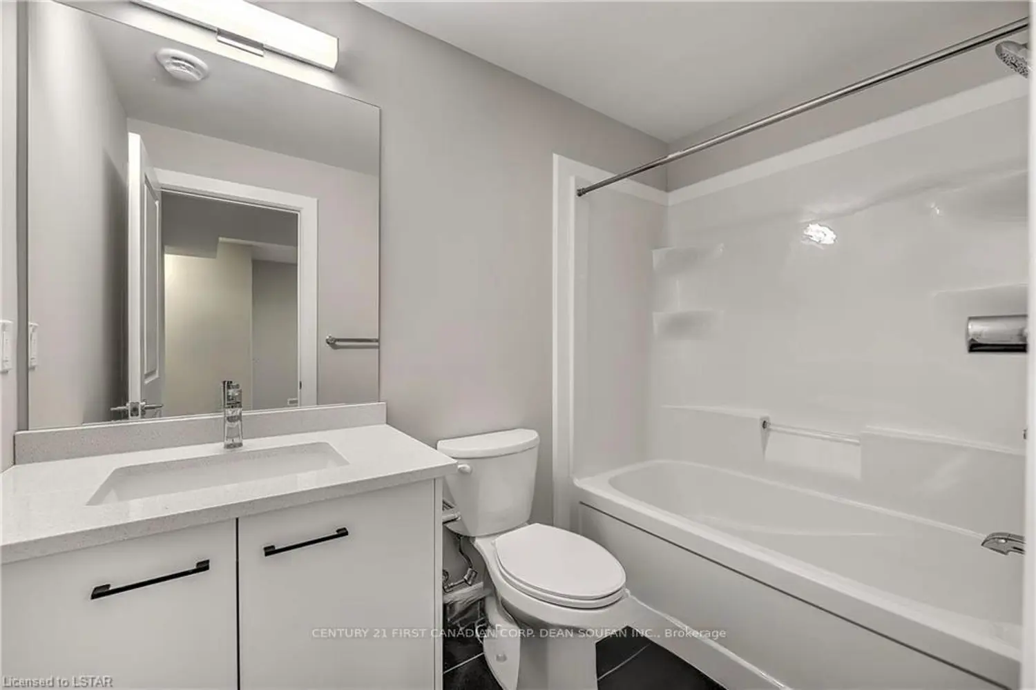 Additional image 18 of 601 Lions Park Drive 69