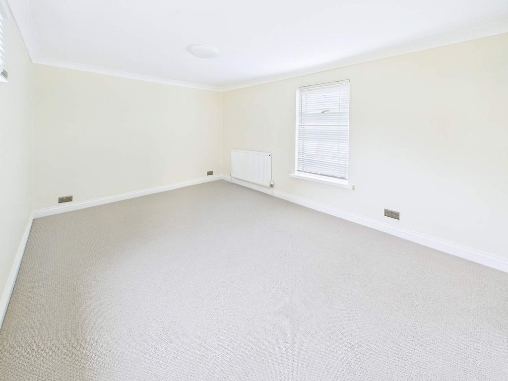 Additional image 10 of 3 bed terraced house to rentSt. Woolos Road, Baneswell, Newport NP20