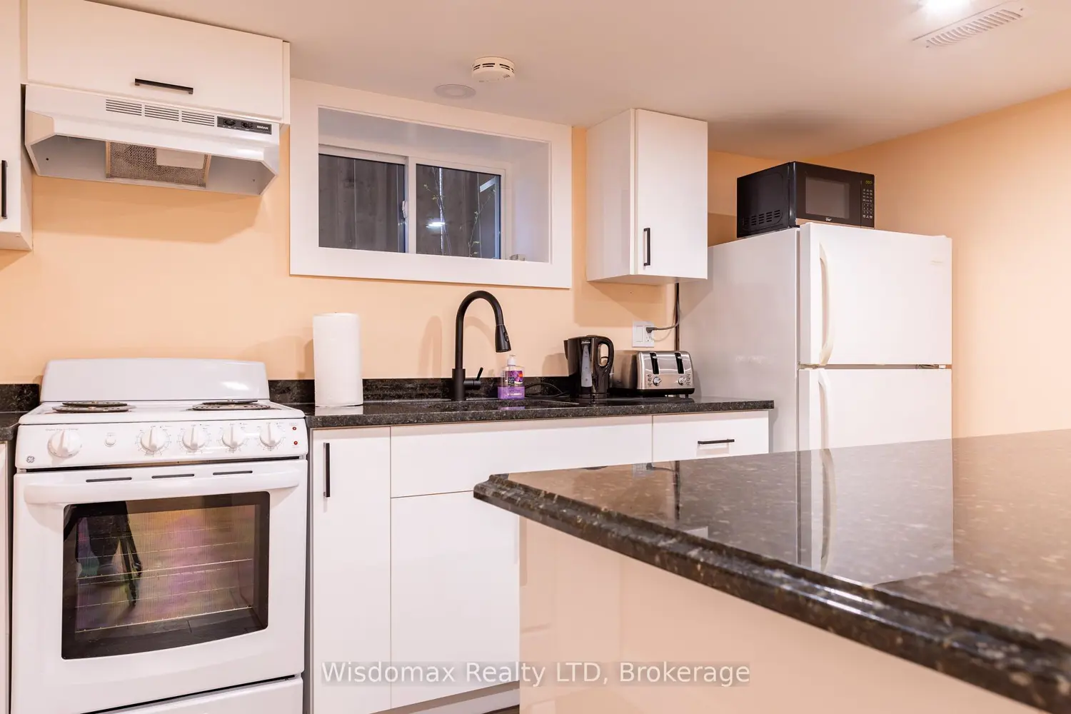 Additional image 16 of 5291 Stamford Street