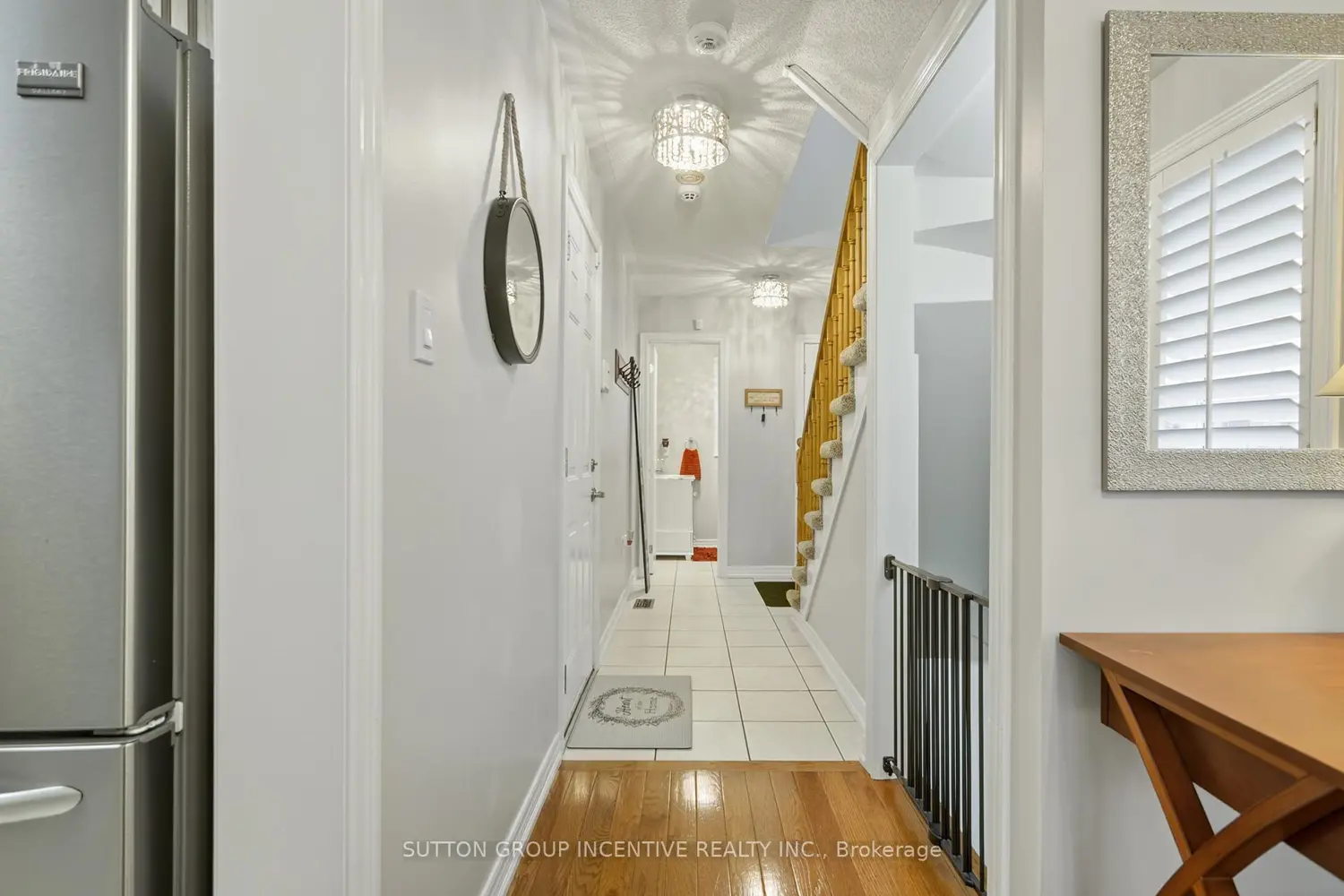 430 Mapleview Drive 1 photo 3