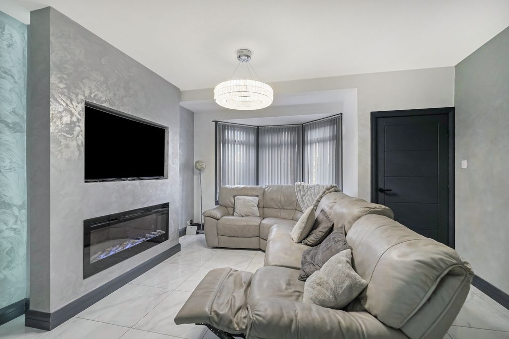 Additional image 3 of 2 bed property to rentDrumoyne Square, Glasgow G51
