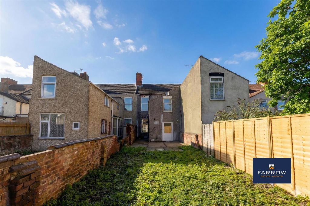 Additional image 22 of 4 bed terraced house to rentHainton Avenue, Grimsby DN32