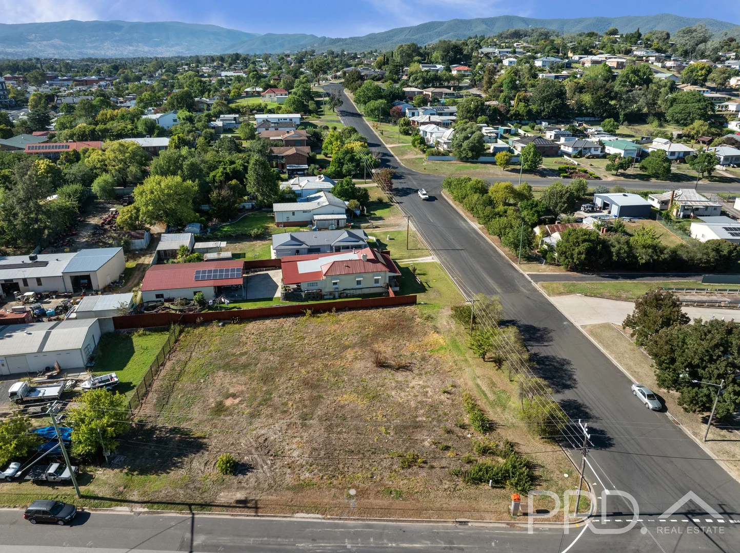 Additional image 8 of 38-40 Adelong Road, Tumut NSW 2720