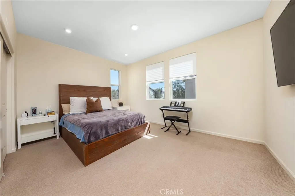 Additional image 23 of 260 Summerville LN, Palmdale, CA 93551