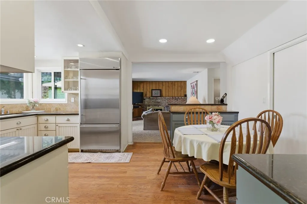 Additional image 54 of 22963 Collins Street, Woodland Hills, CA 91367