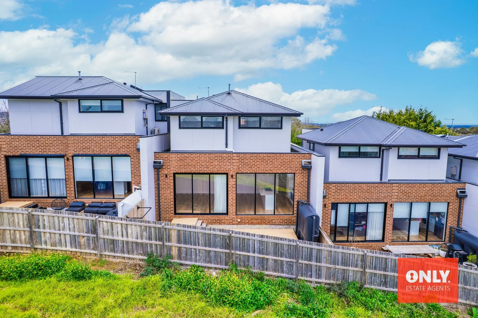 Additional image 15 of 2/13 Constitution Rise, Berwick VIC 3806