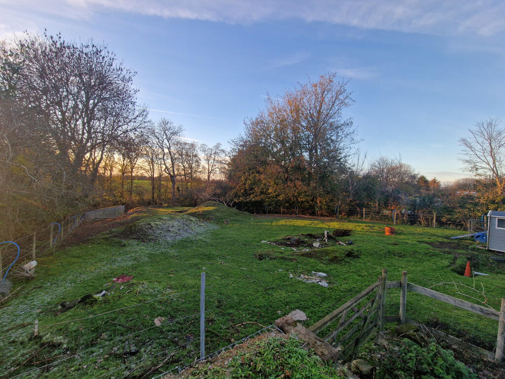 Additional image 3 of Queen Street, Tintinhull, Yeovil, Somerset, BA22 8PG