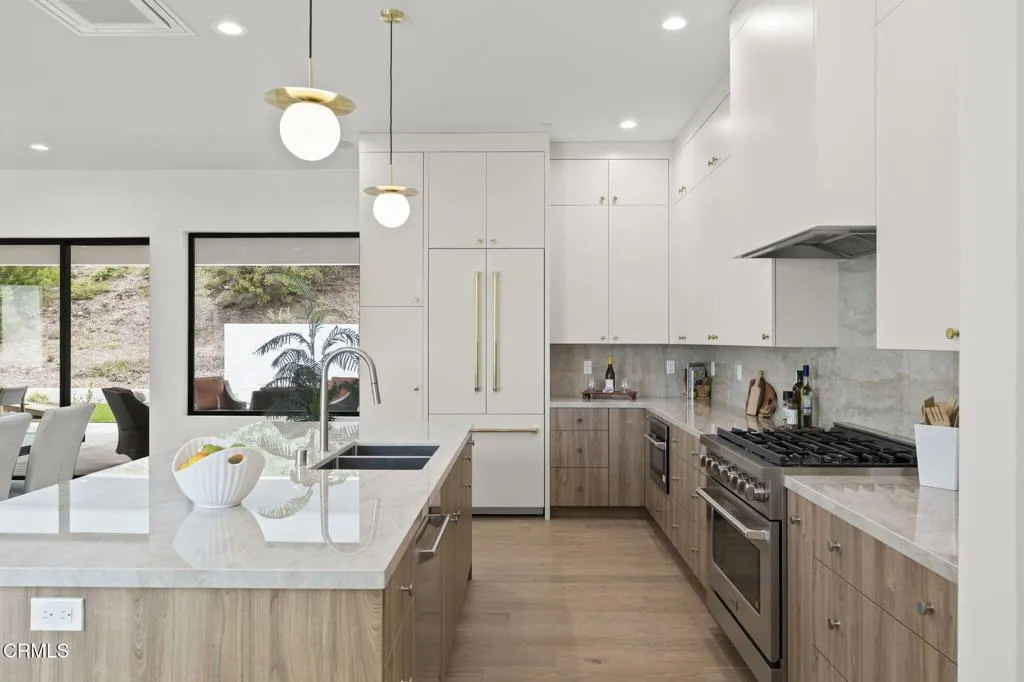 Additional image 17 of 259 Via Pasito, Ventura, CA 93003