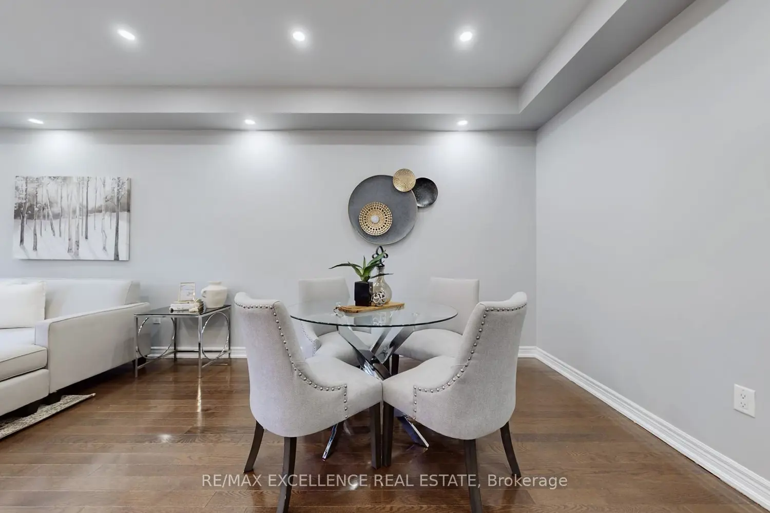 Additional image 7 of 25 Vinewood Road