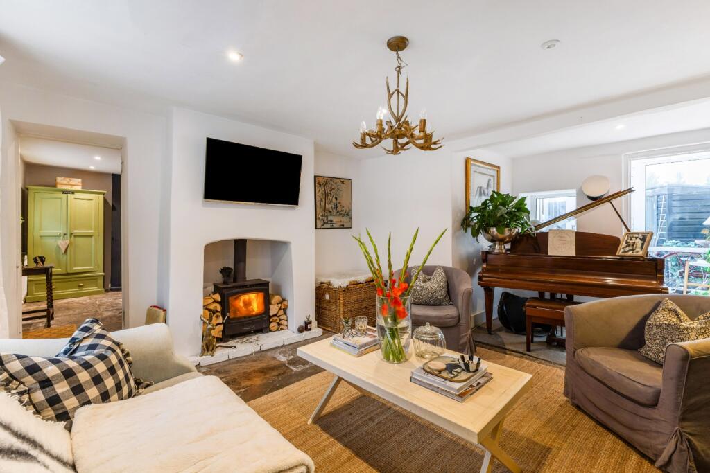 Additional image 3 of Honeypot Cottage, 22 Station Road, Castle Cary