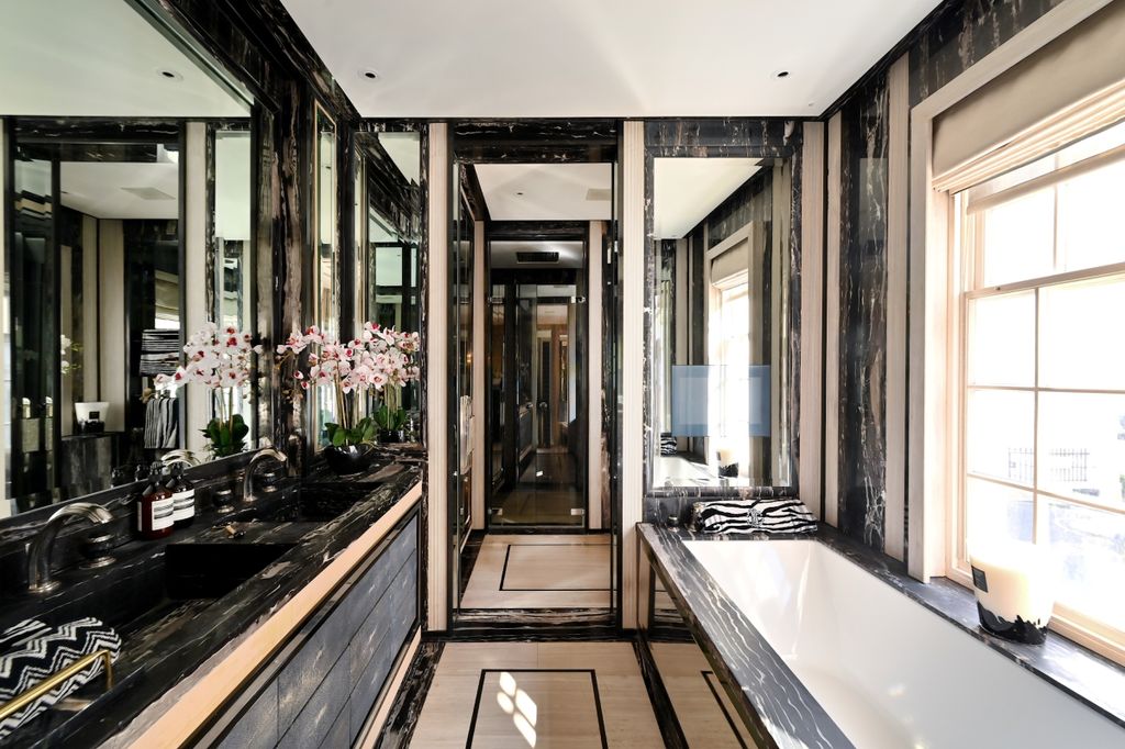 Additional image 19 of 4 bed town house to rentLyall Street, London SW1X