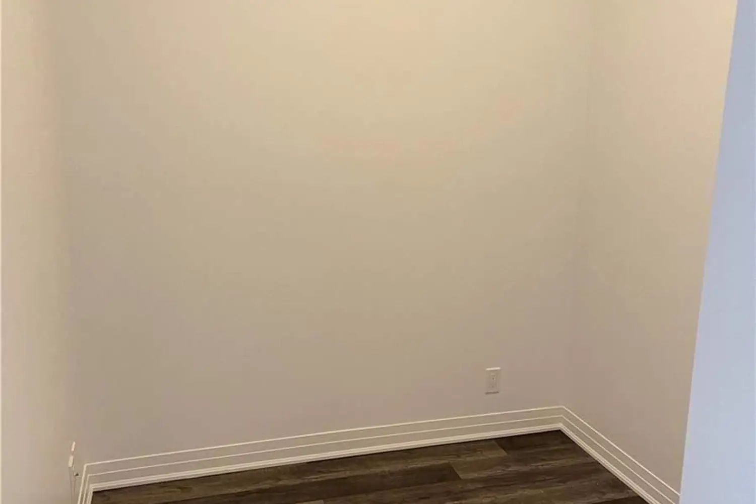 Additional image 6 of 102 Grovewood Common Drive 320