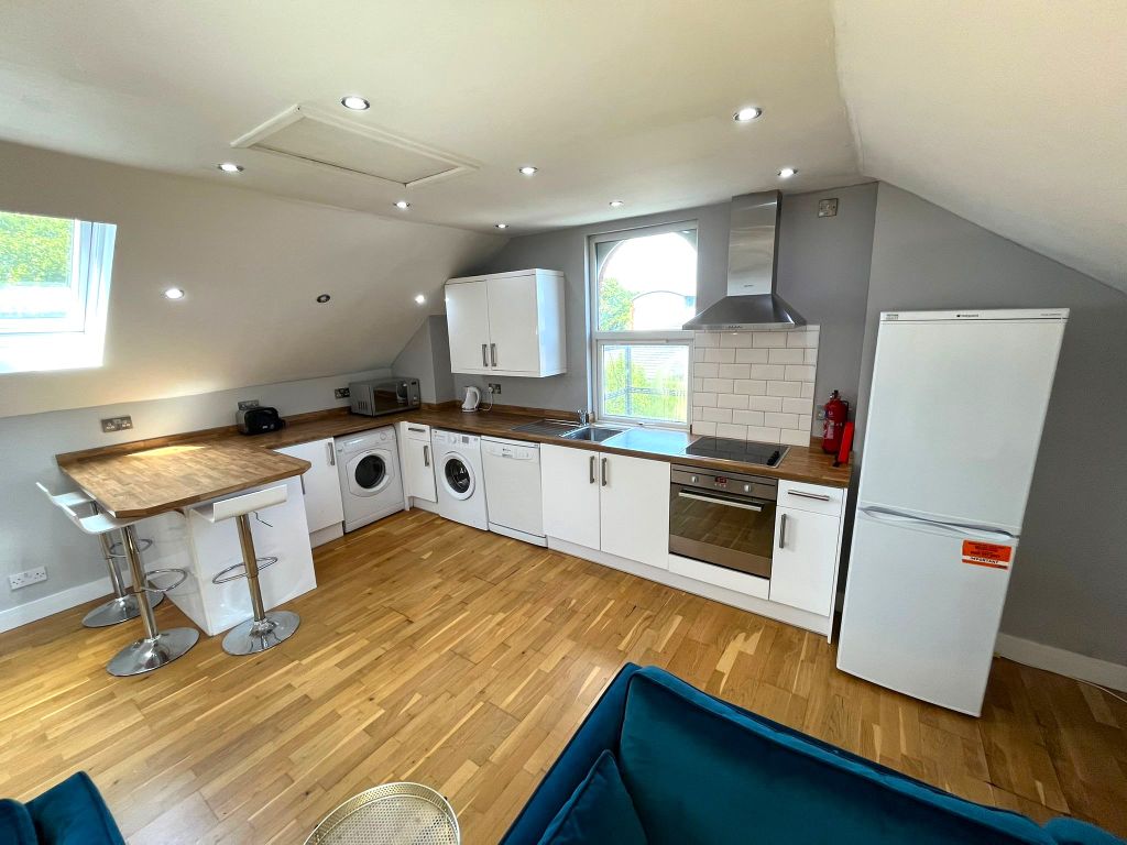 3 bed shared accommodation to rentThe Hollies, Third Avenue, Nottingham NG7
