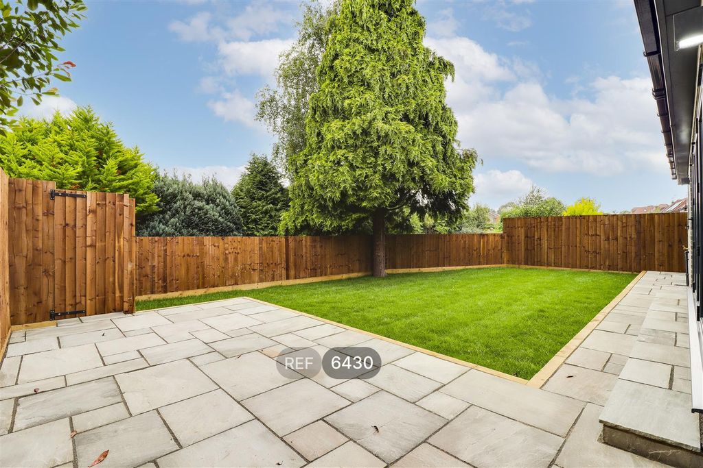 Additional image 34 of 5 bed detached house to rentWollaton Vale, Wollaton, Nottingham NG8