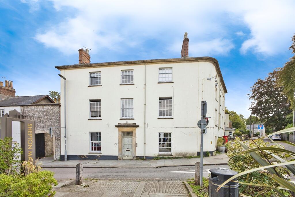 Additional image 11 of High Street, Shepton Mallet