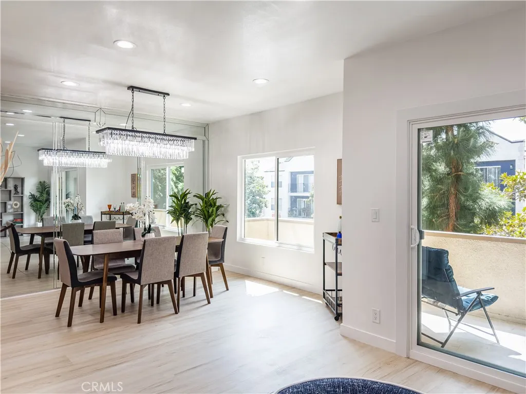 Additional image 84 of 1944 Glendon Unit 209, Los Angeles, CA 90025