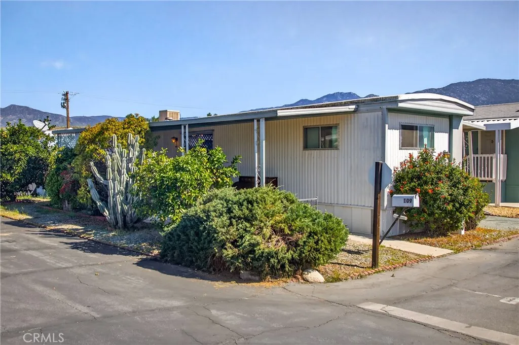 Additional image 3 of 45055 E Florida Avenue Unit 109, Hemet, CA 92544