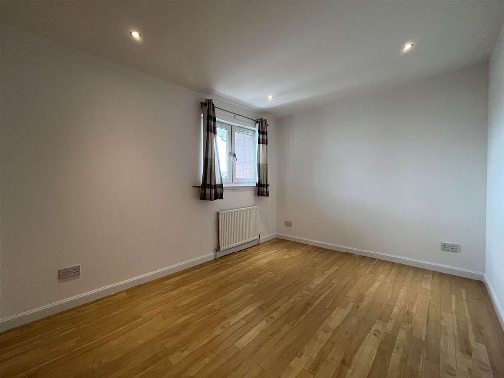 Additional image 12 of 3 bed flat to rentMonart Road, Perth PH1