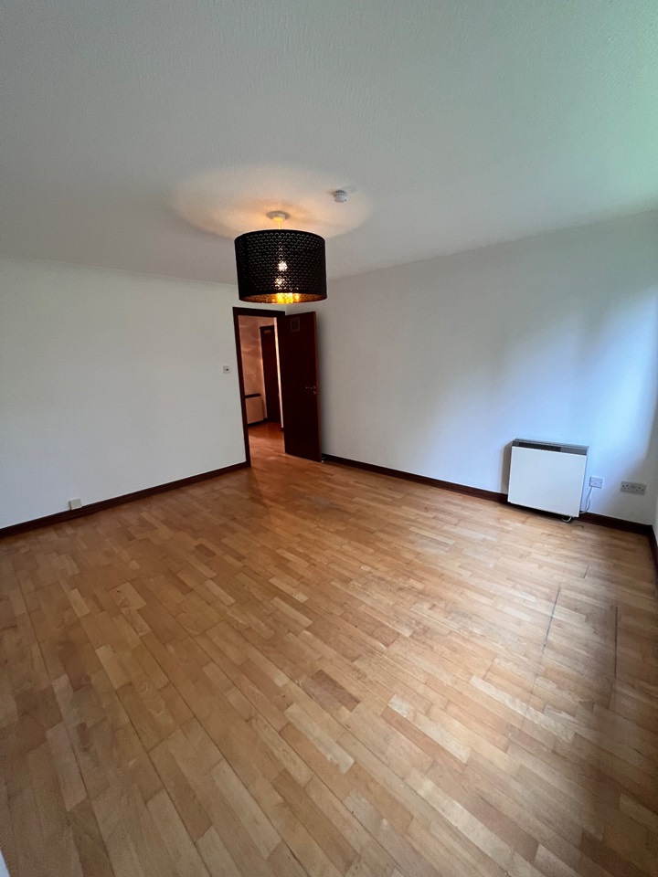 Additional image 10 of 2 Bed Flat, Plantation Park Gardens, G51, N1 7GU