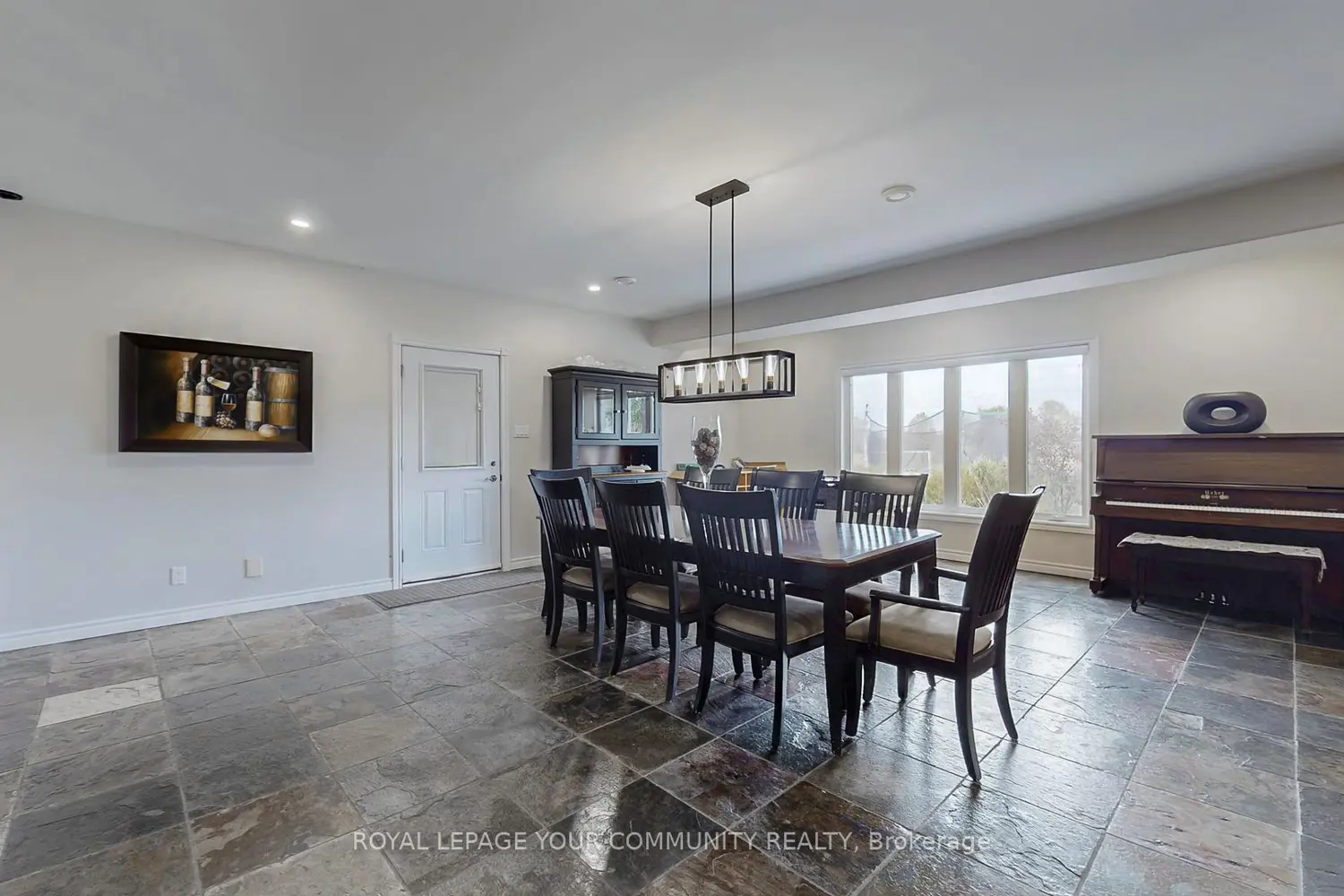 Additional image 13 of 1065 20Th Side Road