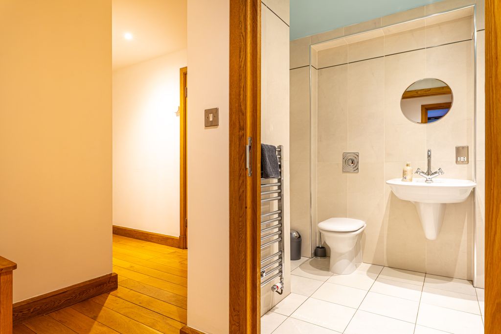 Additional image 12 of 2 bed flat to rentSt Pauls Square, Birmingham, West Midlands B3