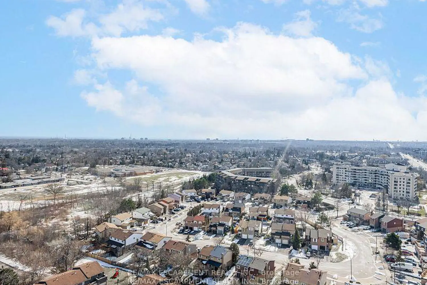 Additional image 20 of 880 Dundas Street Uph7