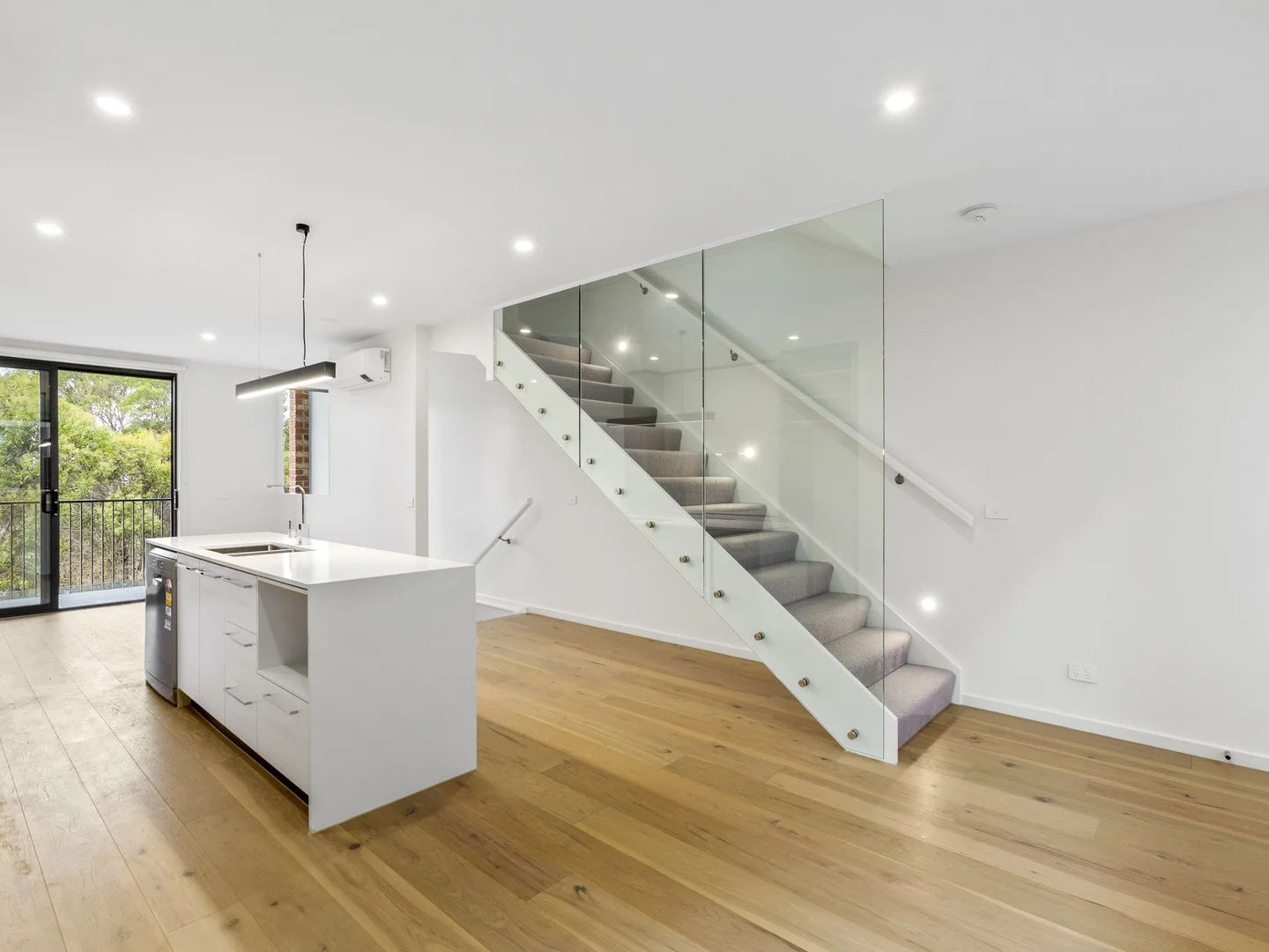 Additional image 6 of 8/156 Pigdons Road, Highton VIC 3216