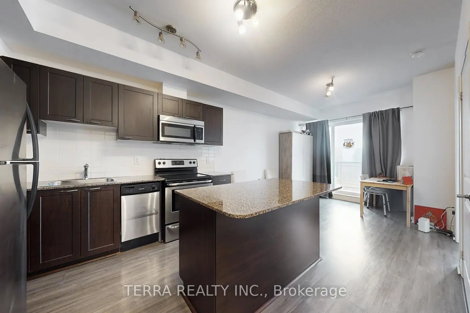 Additional image 4 of 385 Prince Of Wales Drive 2307