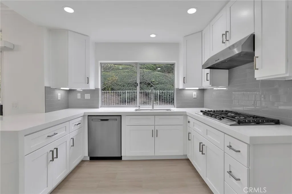 Additional image 51 of 520 S Morningstar Dr, Anaheim Hills, CA 92808