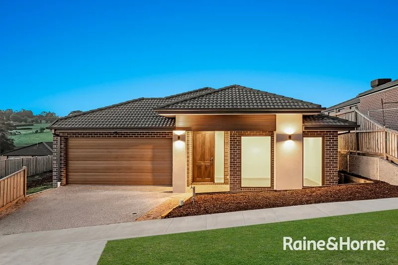 6 Savoy Street, Warragul VIC 3820