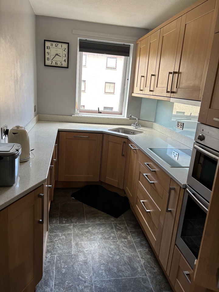 Additional image 11 of 2 Bed Flat, Hawthornden Place, EH7, N1 7GU