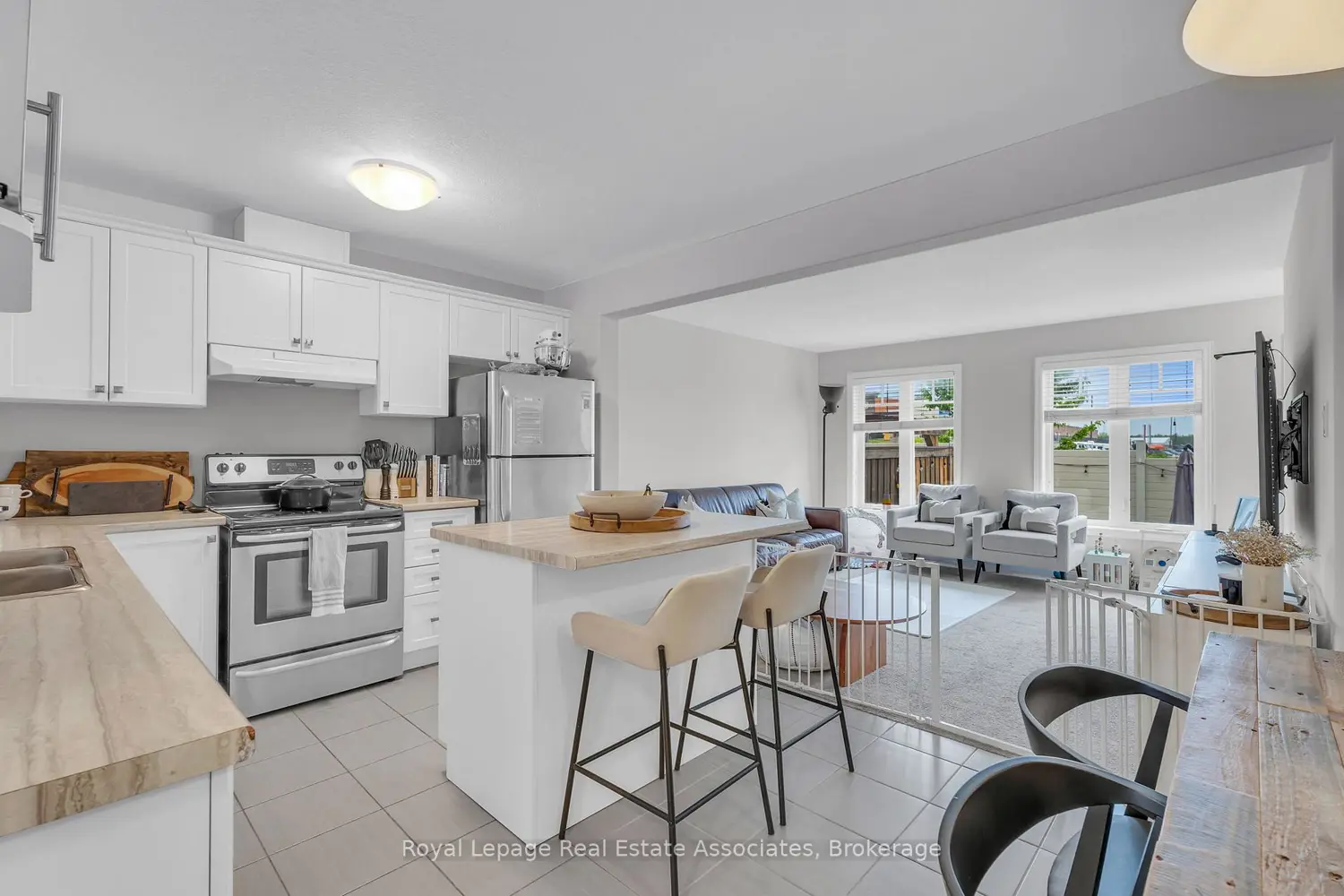 Additional image 8 of 114 Winterton Court