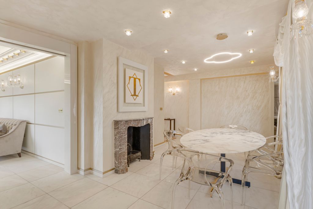 Additional image 7 of 3 bed flat to rentKnightsbridge, London SW1X