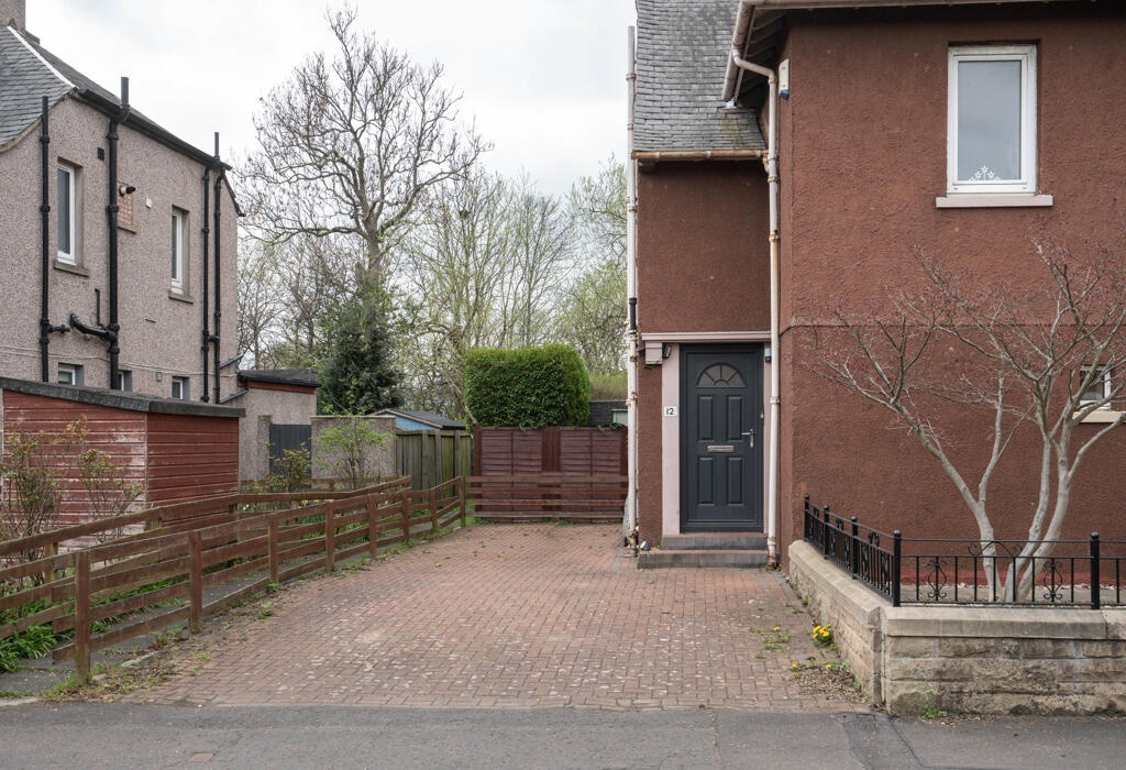 Additional image 2 of 3 Bed Flat, Chesser Grove, EH14, N1 7GU