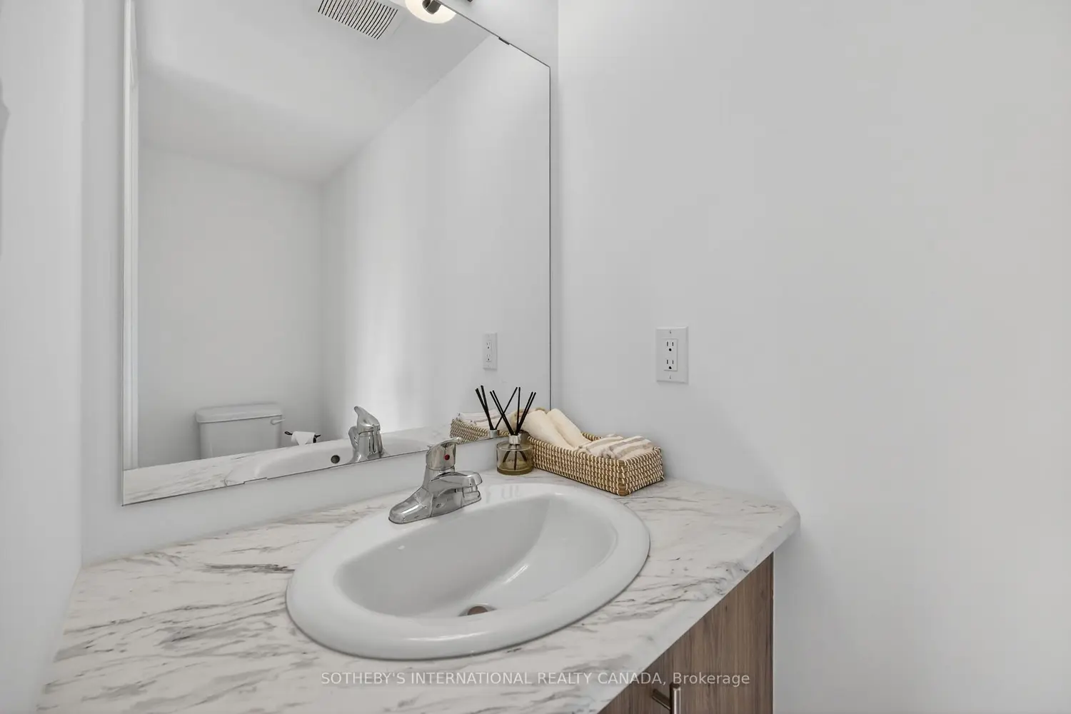 Additional image 7 of 65 Harvest Crescent