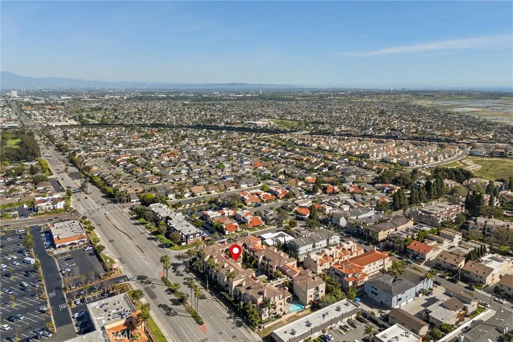 Additional image 89 of 5142 Warner Ave Unit 209, Huntington Beach, CA 92649