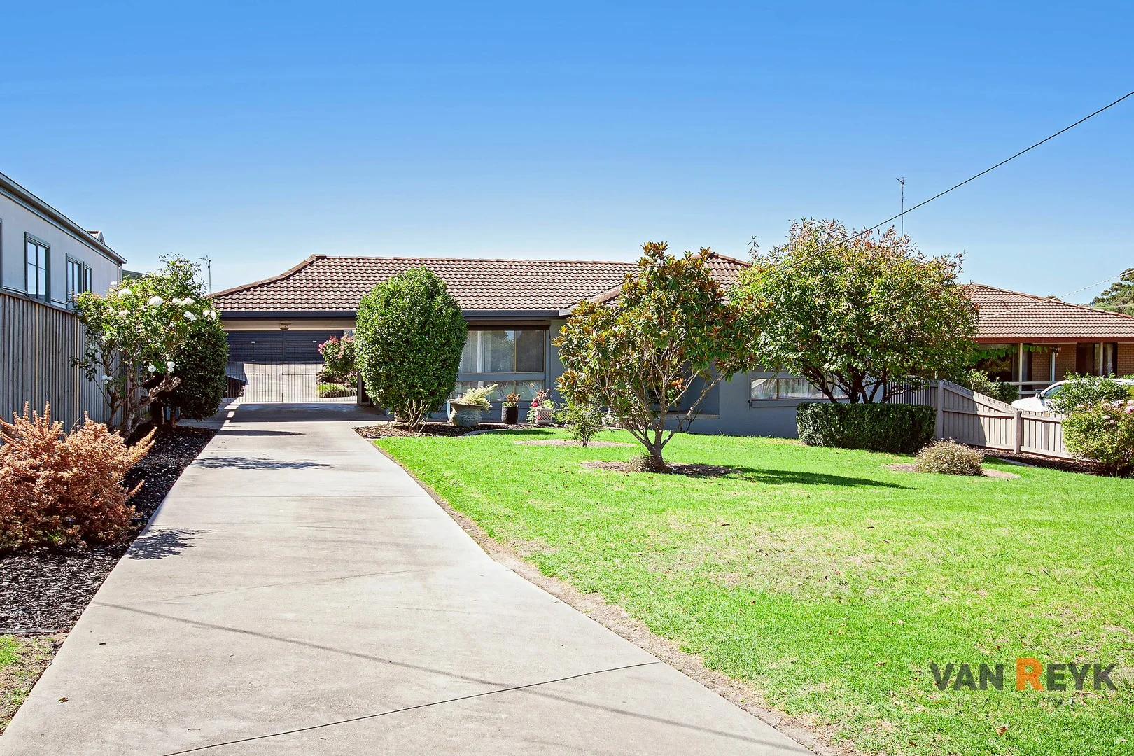 16 Great Alpine Rd, Lucknow VIC 3875