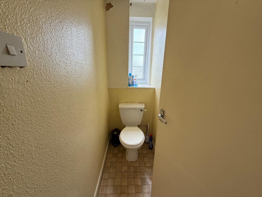 Additional image 12 of Goldcroft, Yeovil, Somerset, BA21 4DA