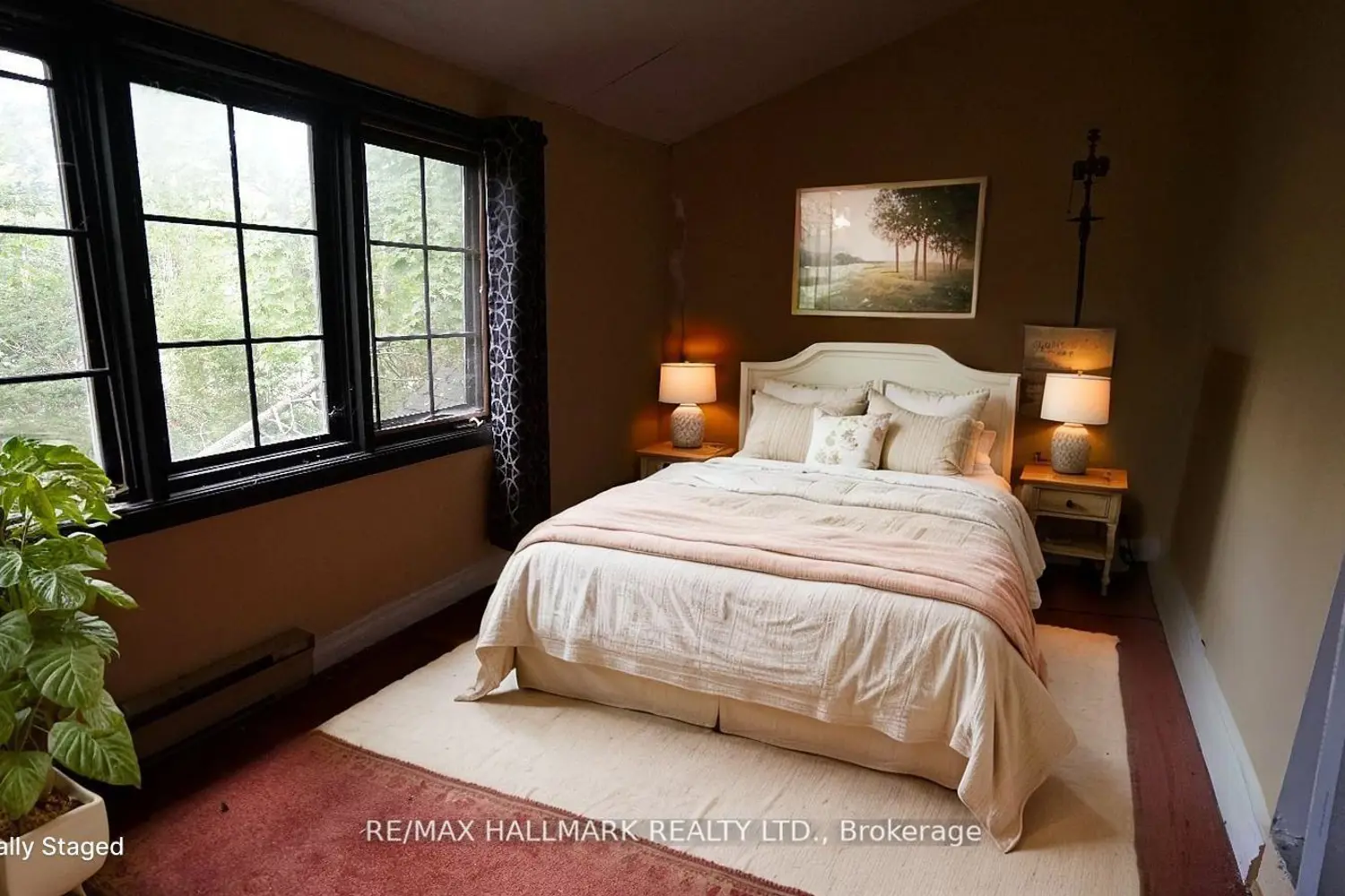 Additional image 14 of 26 Lakeshore Road