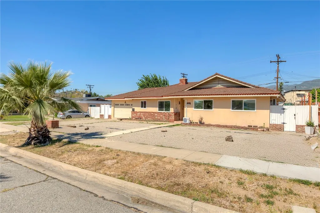 Additional image 3 of 184 Palmyra Dr, San Bernardino, CA 92404