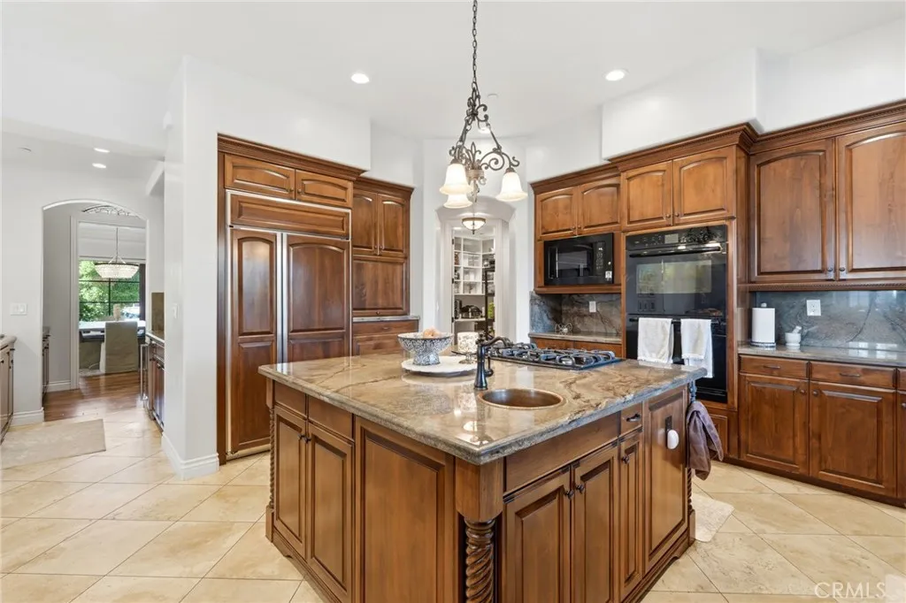 Additional image 98 of 3939 W Robinwood Ave, Visalia, CA 93291